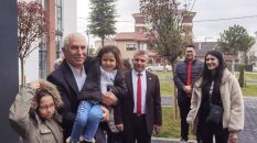 CHP Tokat Milletvekili Kadim Durmaz Erzincan’dan Yalovaya Depremzedeleri Ziyaret Etti Dertlerini Sorunlarını Dinledi