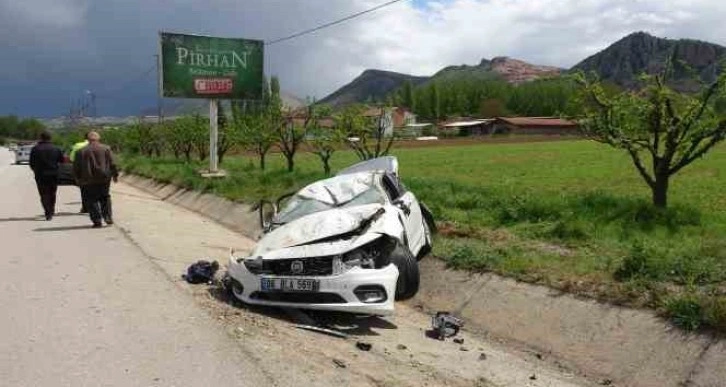 Bayramda Tokat’a gelen 4 kişilik aile trafik kazasında yaralandı