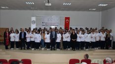 Erbaa Sağlık Bilimleri Fakültesi Hemşirelik Bölümünde Forma Giyme ve Işık Alma Töreni Gerçekleştirildi